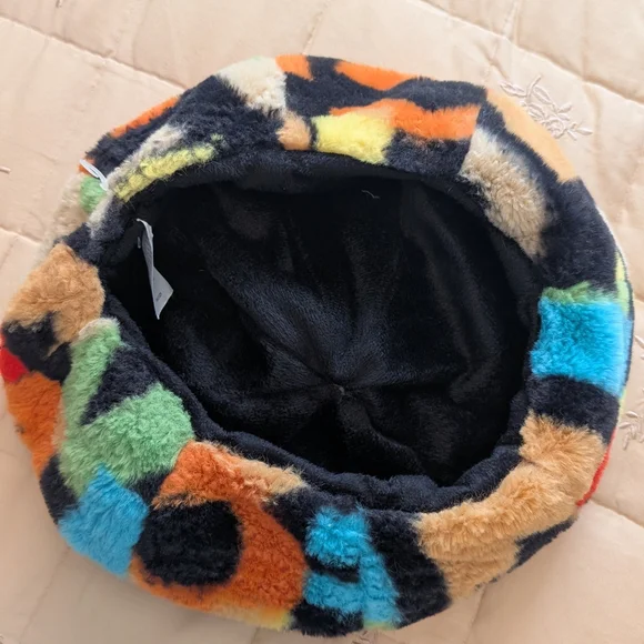 BP. Nordstrom Multi-Color Faux Fur Beret - One Size - Picture 3 of 4